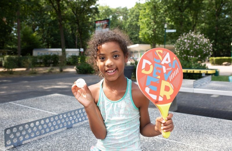 Camping met tafeltennistafel